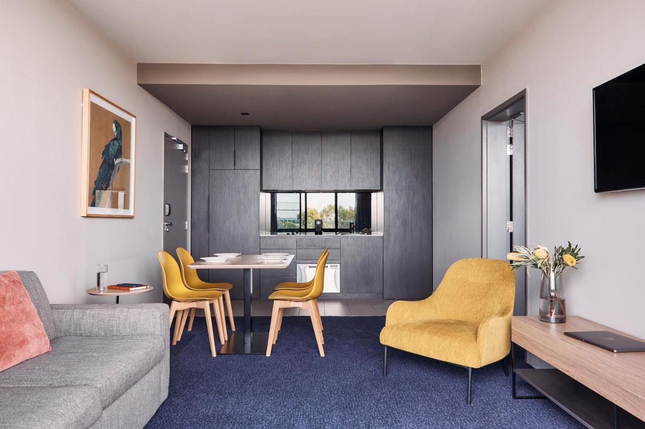Mantra Melbourne Epping Hotel Buitenkant foto