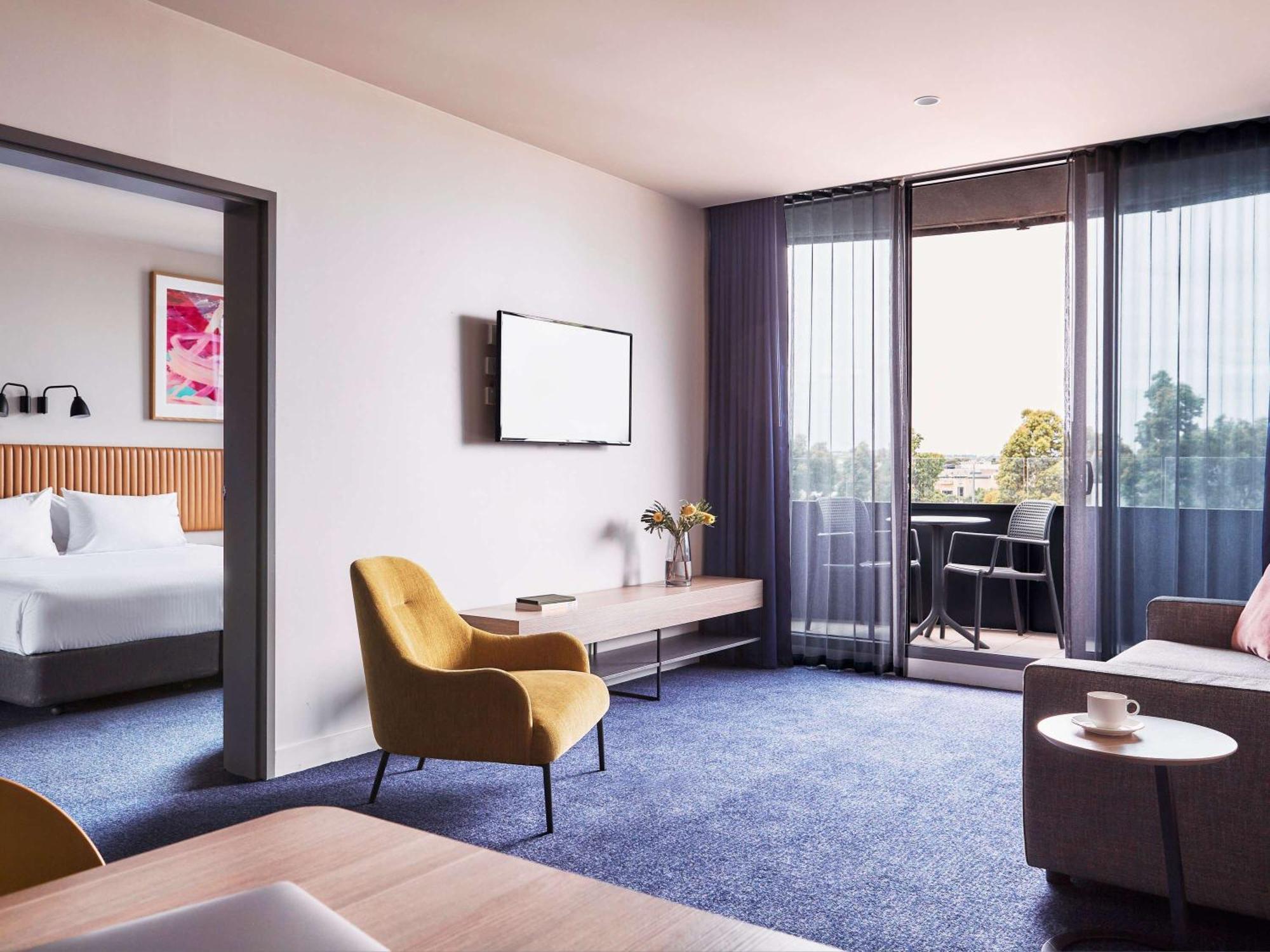 Mantra Melbourne Epping Hotel Buitenkant foto