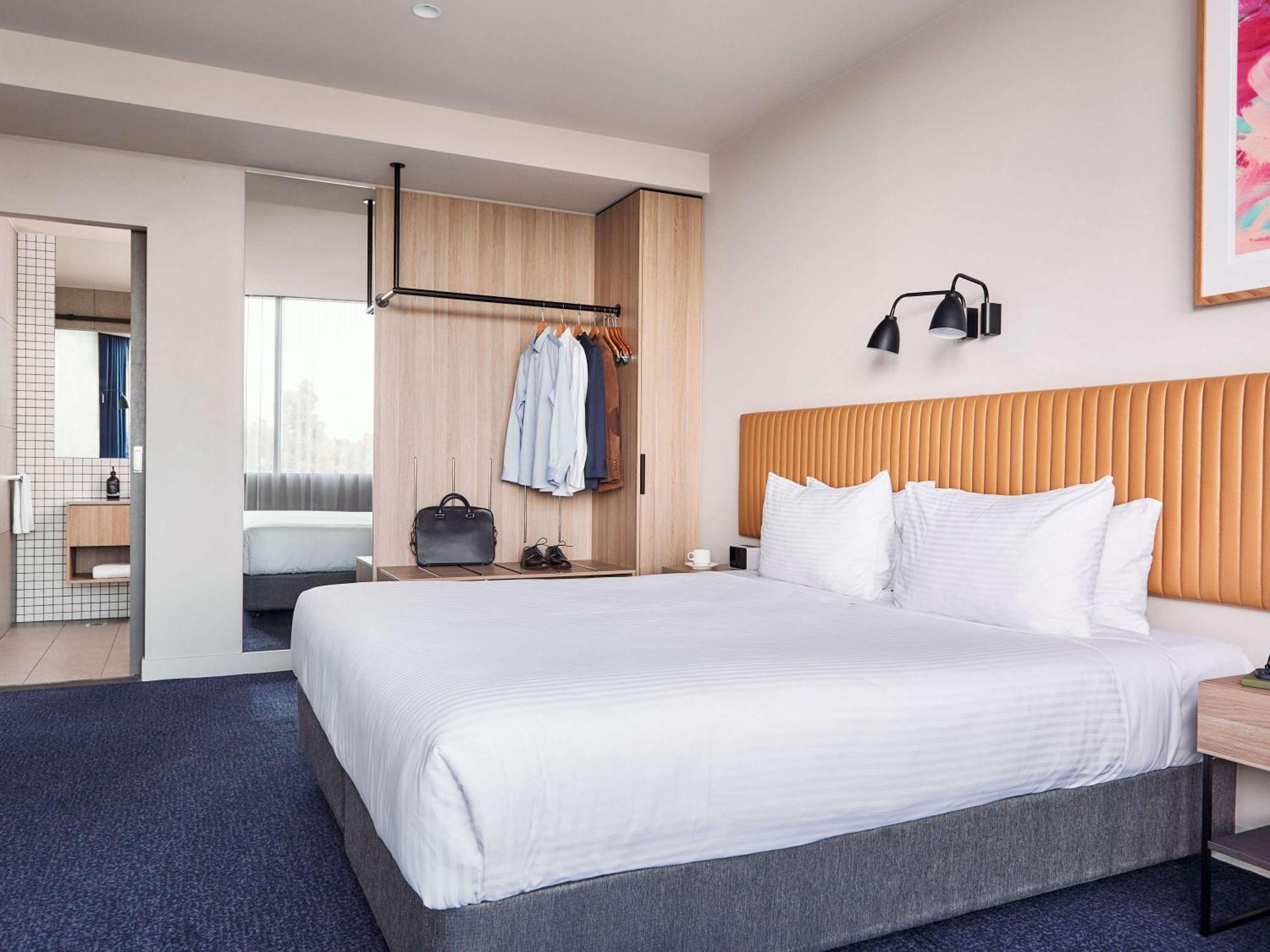 Mantra Melbourne Epping Hotel Buitenkant foto